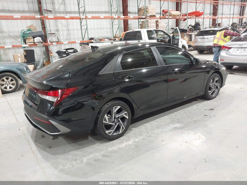 2025 Hyundai Elantra Sel Sport