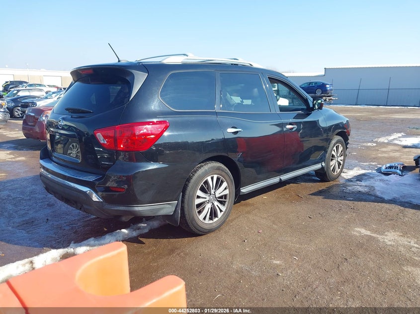 2017 Nissan Pathfinder Sl