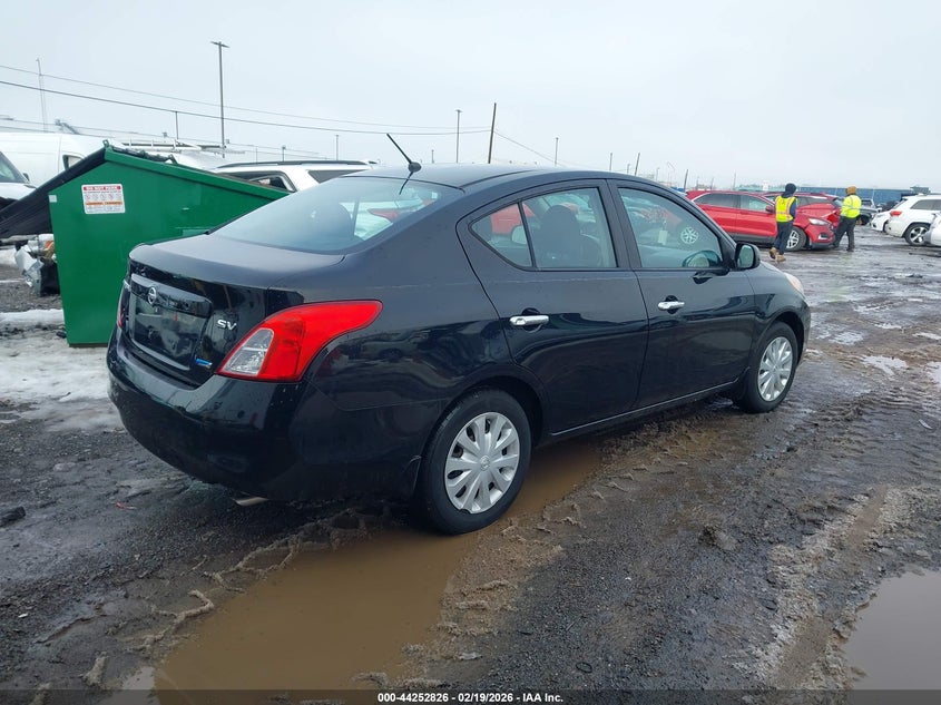 2012 Nissan Versa 1.6 Sv