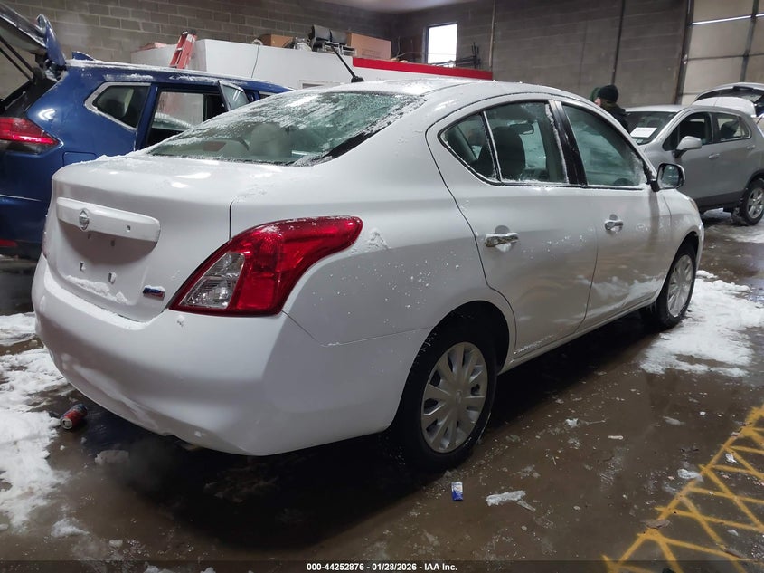 2012 Nissan Versa 1.6 Sv