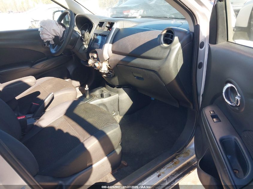 2013 Nissan Versa 1.6 Sv