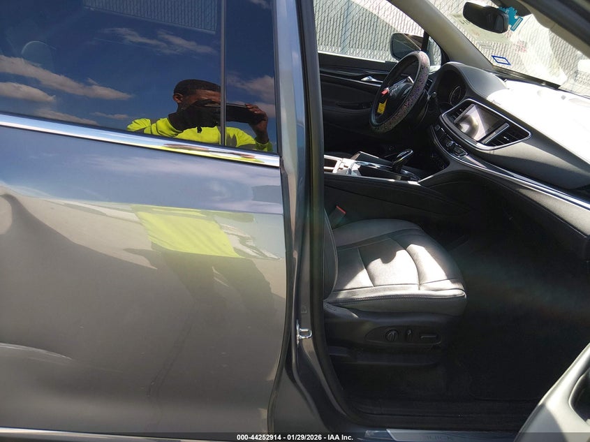 2020 Buick Enclave Awd Essence