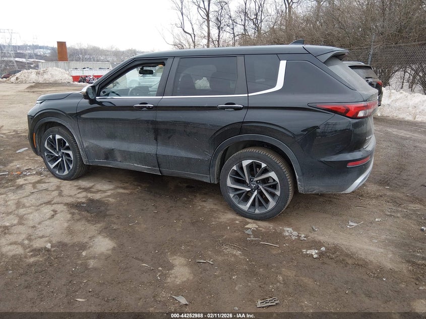 2022 Mitsubishi Outlander Black Edition S-Awc/Se 2.5 S-Awc/Se Launch Edition S-Awc