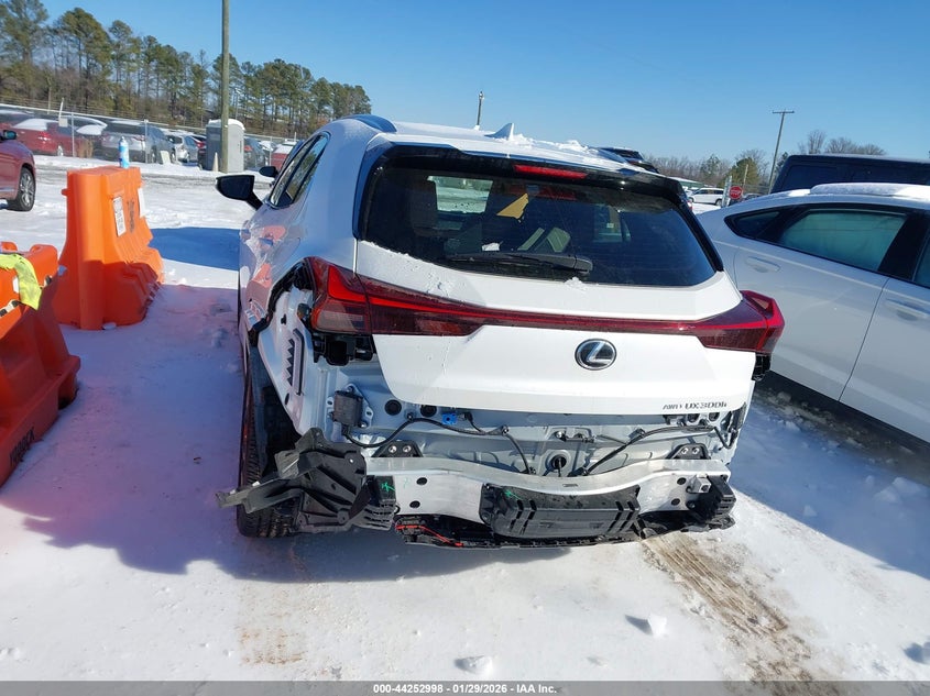2025 Lexus Ux 300H Premium VIN: JTHUCJDH9S2008909 Lot: 44252998