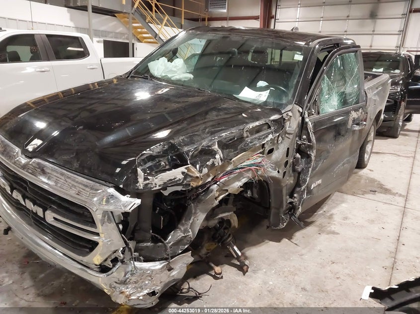 2019 Ram 1500 Big Horn/Lone Star 4X4 6'4 Box