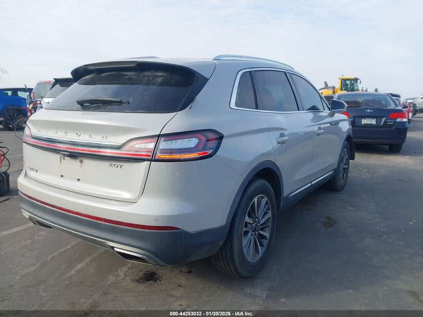 2019 Lincoln Nautilus Select