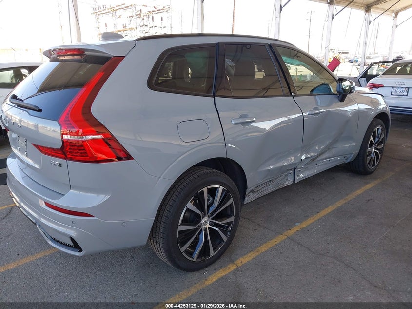 2025 Volvo Xc60 B5 Plus