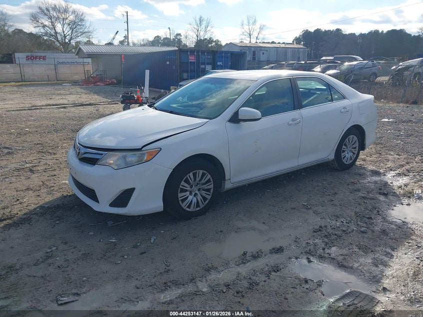 2014 Toyota Camry Le