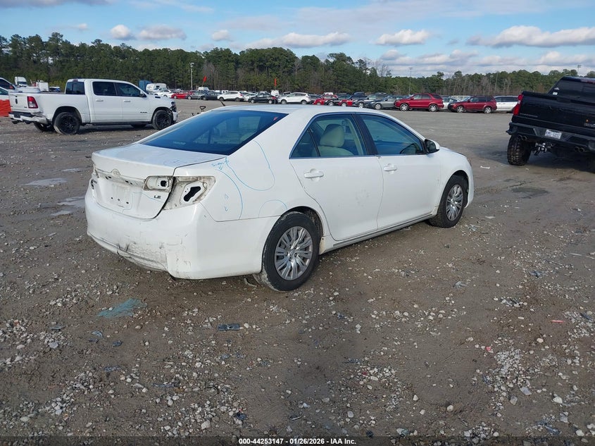 2014 Toyota Camry Le