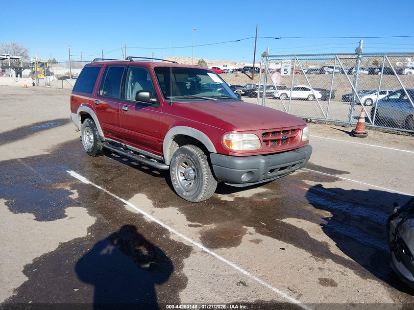2000 Ford Explorer Xls