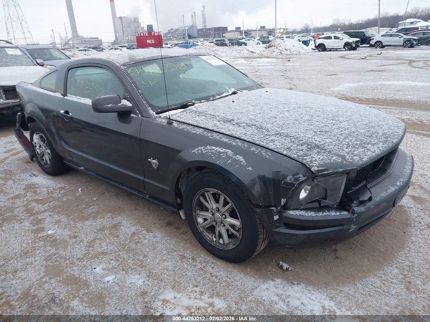 2009 Ford Mustang V6/V6 Premium