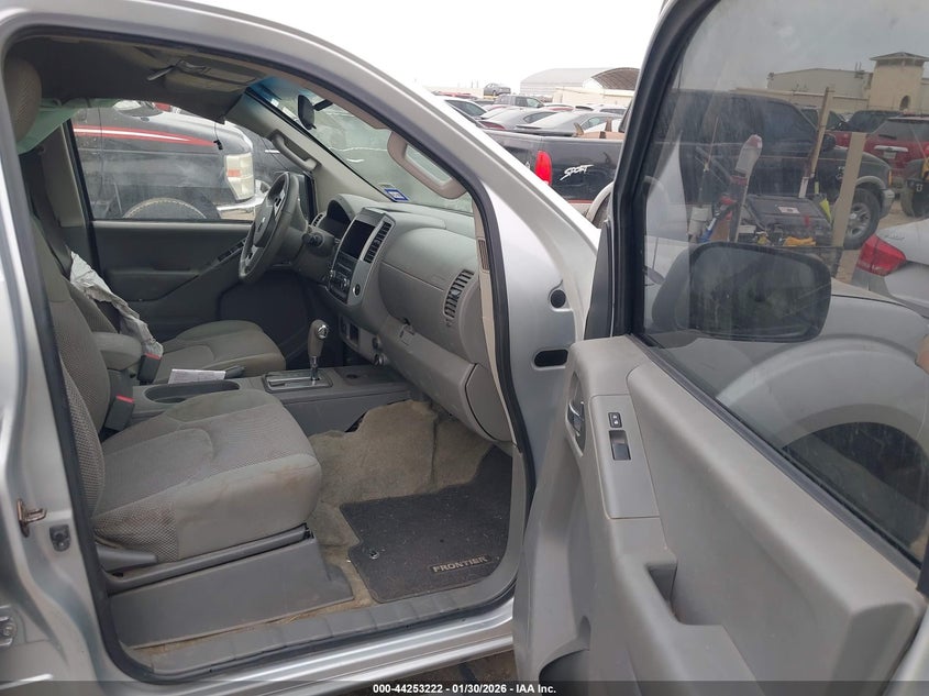 2015 Nissan Frontier Sv