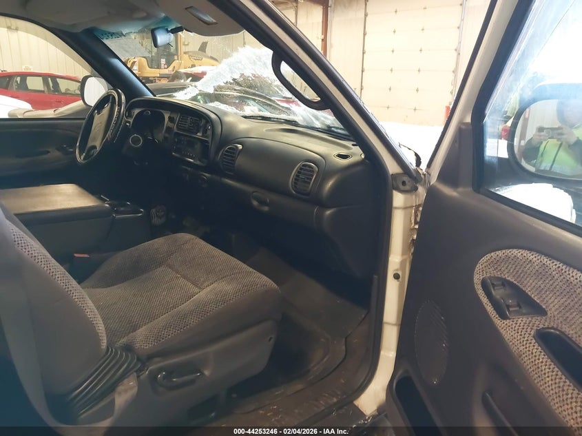 1999 Dodge Ram 1500 St