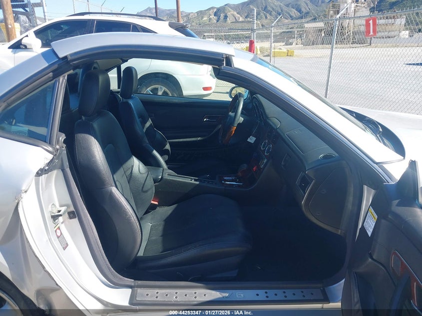 2001 Mercedes-Benz Slk 320