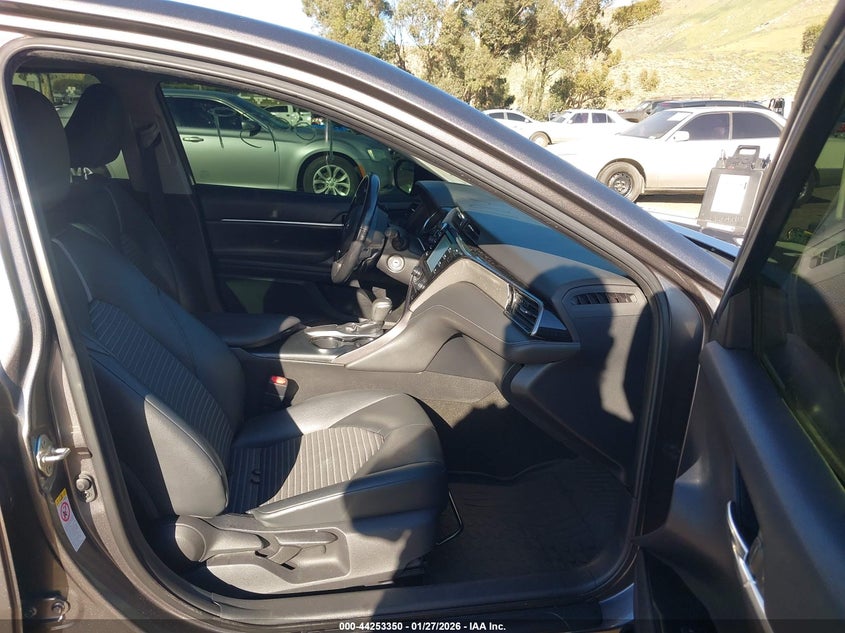 2019 Toyota Camry Se