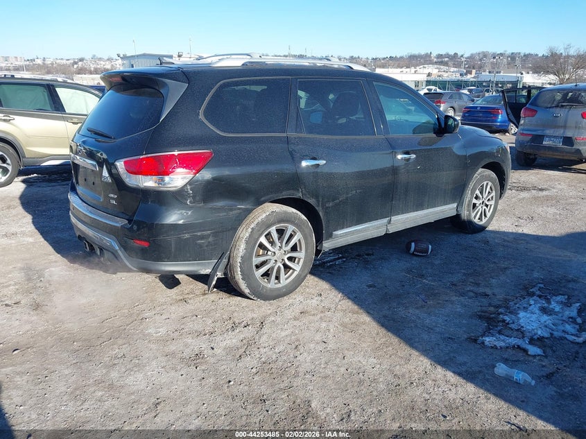 2016 Nissan Pathfinder Sl