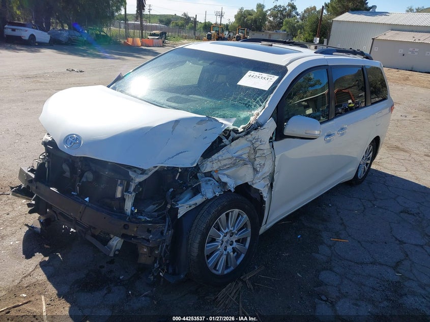 2017 Toyota Sienna Limited 7 Passenger