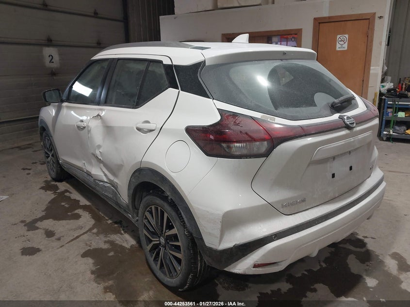 2021 Nissan Kicks Sv Xtronic Cvt