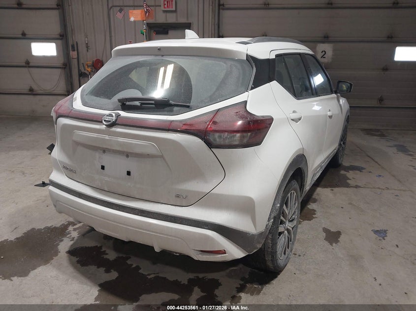 2021 Nissan Kicks Sv Xtronic Cvt