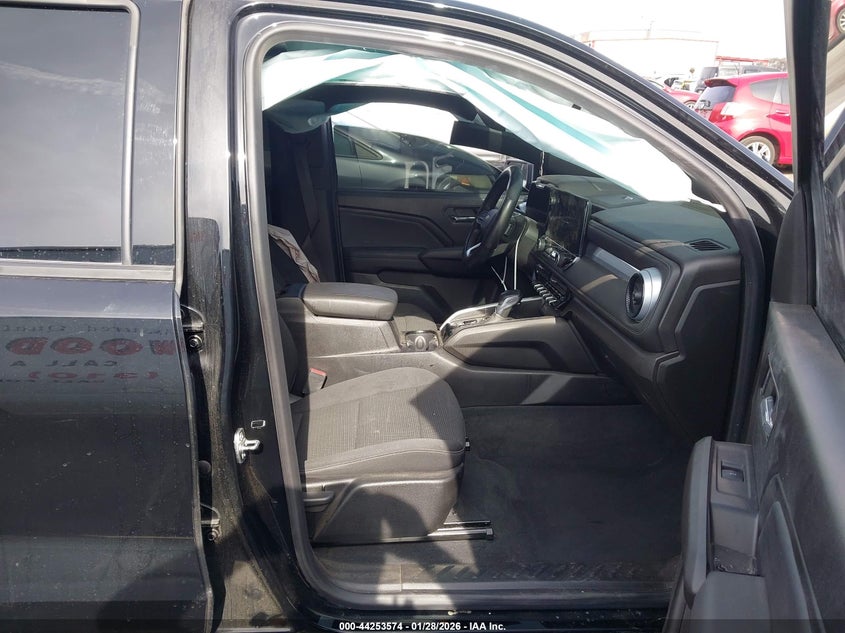 2024 Chevrolet Colorado 4Wd Lt