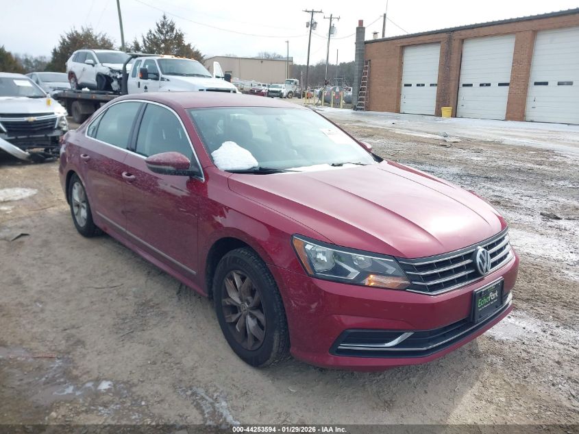 2016 Volkswagen Passat S/R-Line