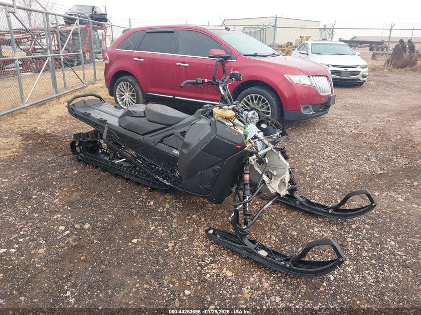 2023 Bombardier Summit