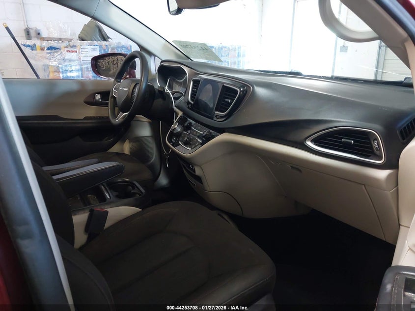 2019 Chrysler Pacifica Touring Plus