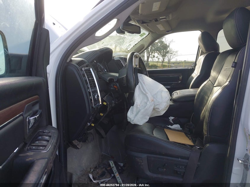 2017 Ram 2500 Laramie 4X4 6'4 Box