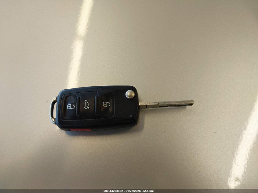 2011 Volkswagen Golf Tdi 4-Door VIN: WVWDM7AJ0BW091566 Lot: 44253862