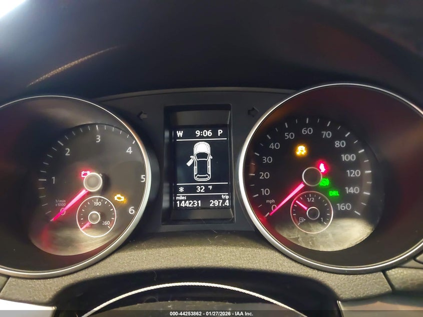 2011 Volkswagen Golf Tdi 4-Door VIN: WVWDM7AJ0BW091566 Lot: 44253862