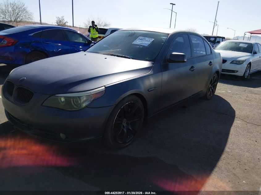 2005 BMW 545I