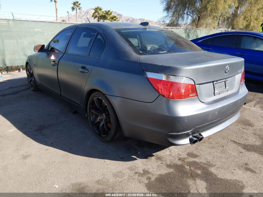 2005 BMW 545I