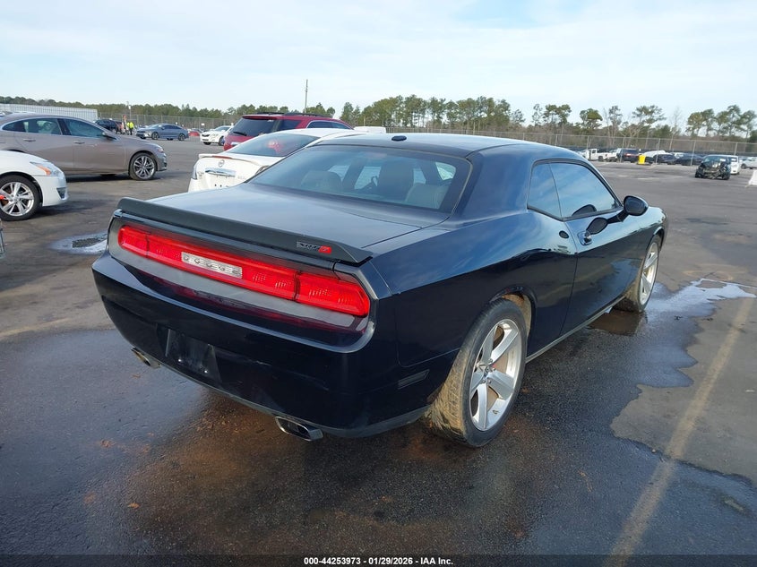2010 Dodge Challenger Srt8
