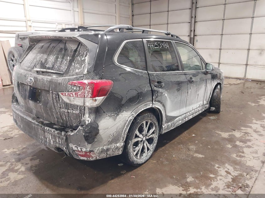 VIN JF2SKAPC3NH468646 2022 SUBARU FORESTER LIMITED