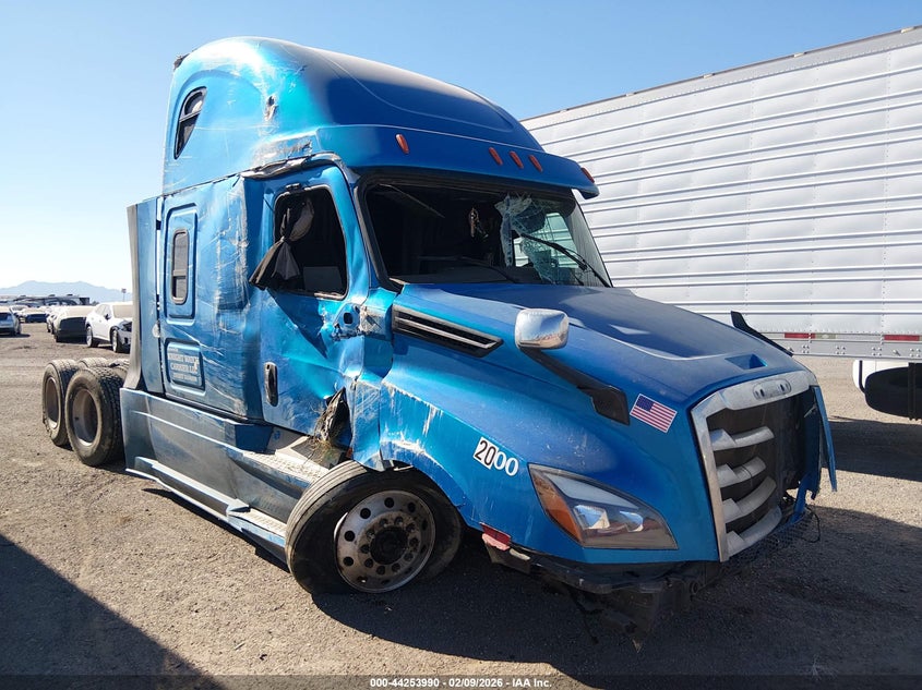 2020 FREIGHTLINER NEW CASCADIA 126