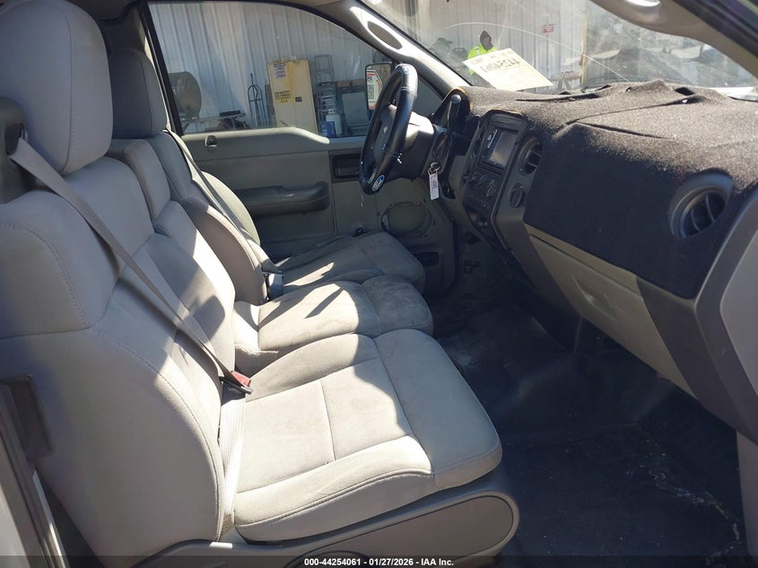 2004 Ford F-150 Stx/Xl/Xlt