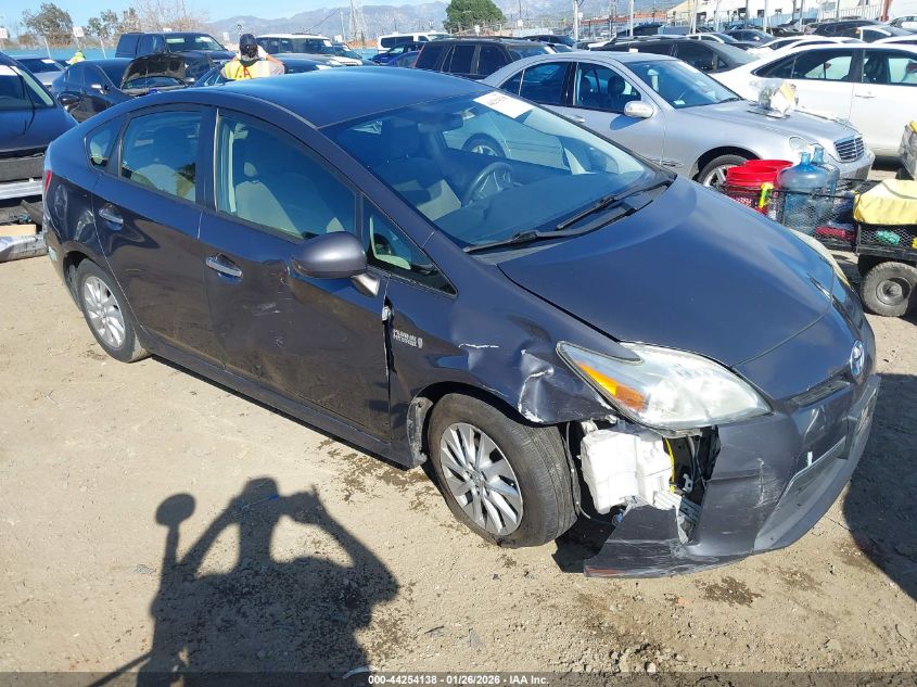 2014 Toyota Prius Plug-In