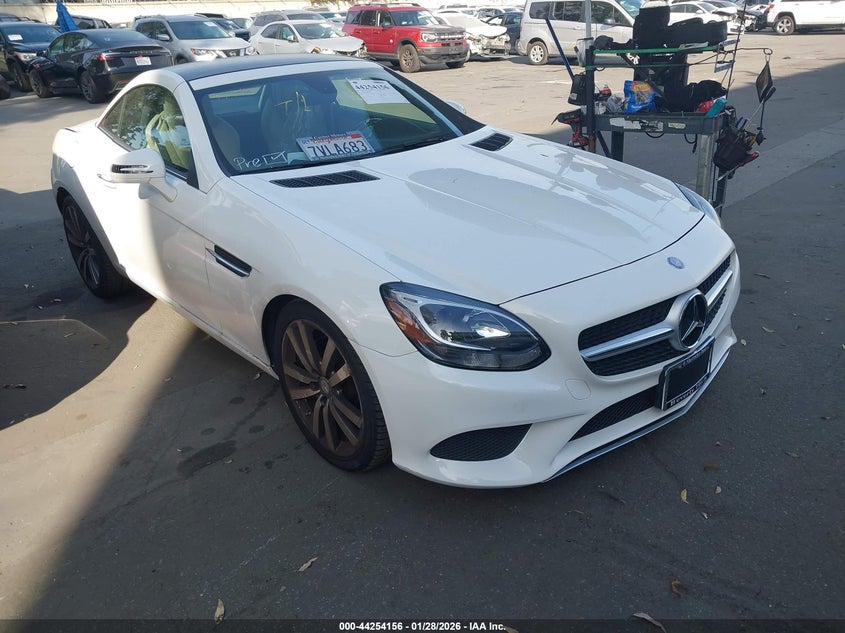 2017 Mercedes-Benz Slc 300