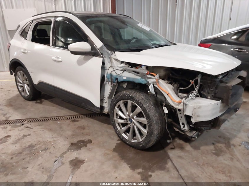 2021 Ford Escape Titanium Hybrid