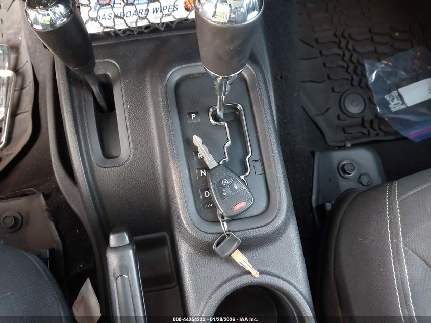 2015 Jeep Wrangler Unlimited Rubicon VIN: 1C4BJWFG7FL674750 Lot: 44254223