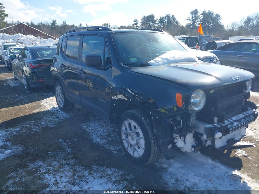 2022 Jeep Renegade Latitude 4X4