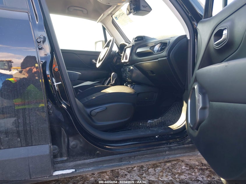 2022 Jeep Renegade Latitude 4X4