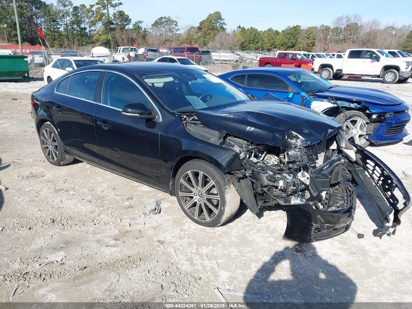 2017 Volvo S60 Inscription T5