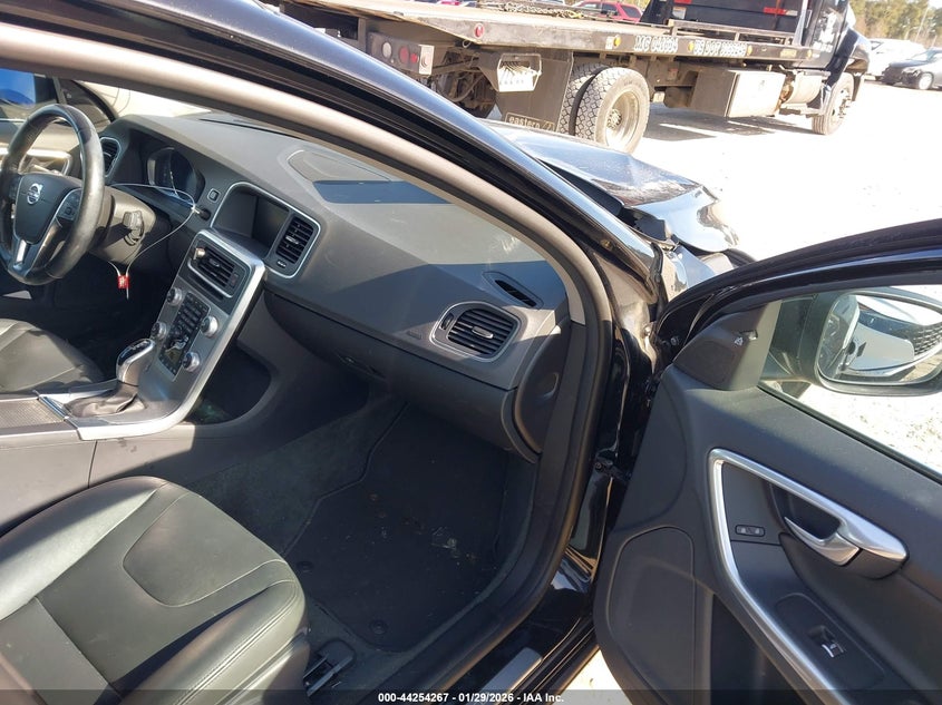 2017 Volvo S60 Inscription T5