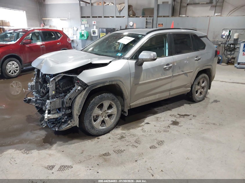 2025 Toyota Rav4 Hybrid Xle