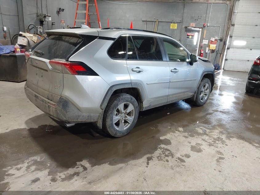 2025 Toyota Rav4 Hybrid Xle
