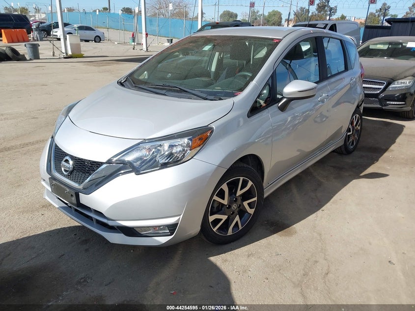 VIN 3N1CE2CP0HL352127 2017 NISSAN VERSA NOTE SR