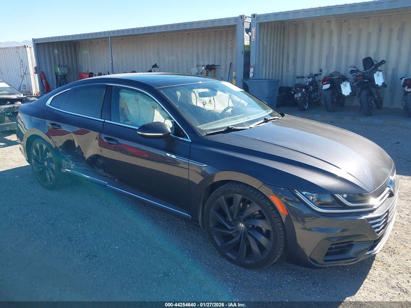 WVWHR7AN6KE031867 VOLKSWAGEN ARTEON Photo 1