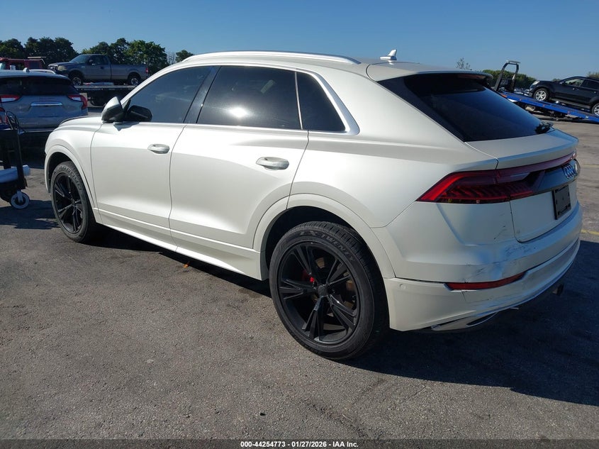 2019 Audi Q8 55 Premium