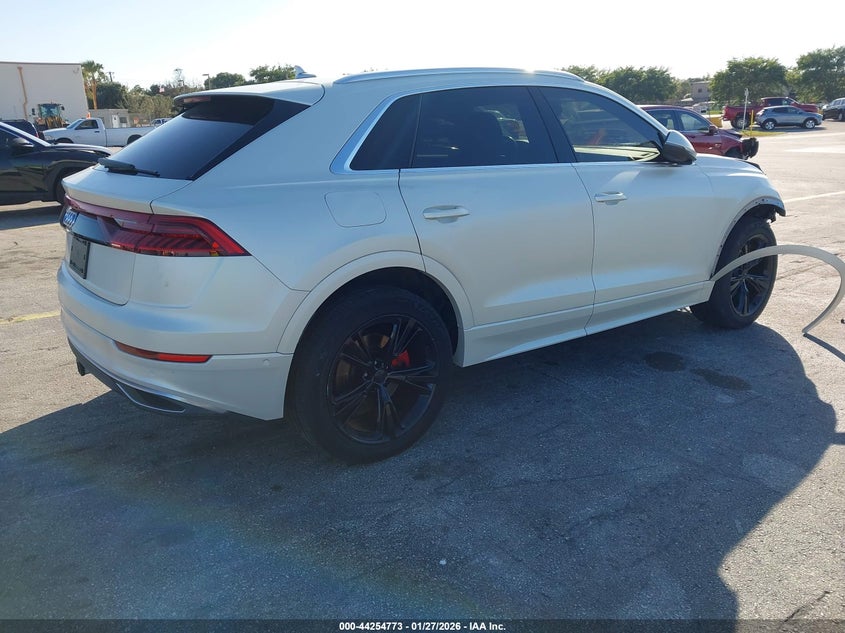 2019 Audi Q8 55 Premium
